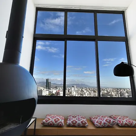Unique 11th Floor Masterpiece Apartment *