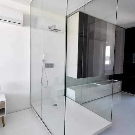 Unique 11th Floor Masterpiece Apartmán